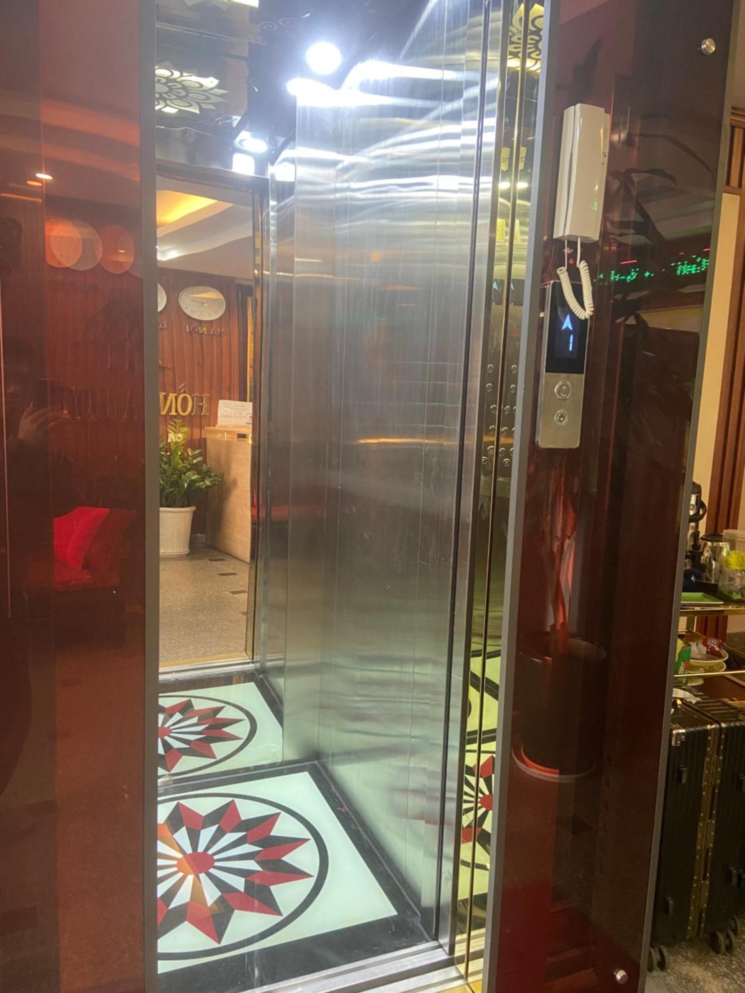 Hong Ha Airport Hotel Thach Loi Exterior foto